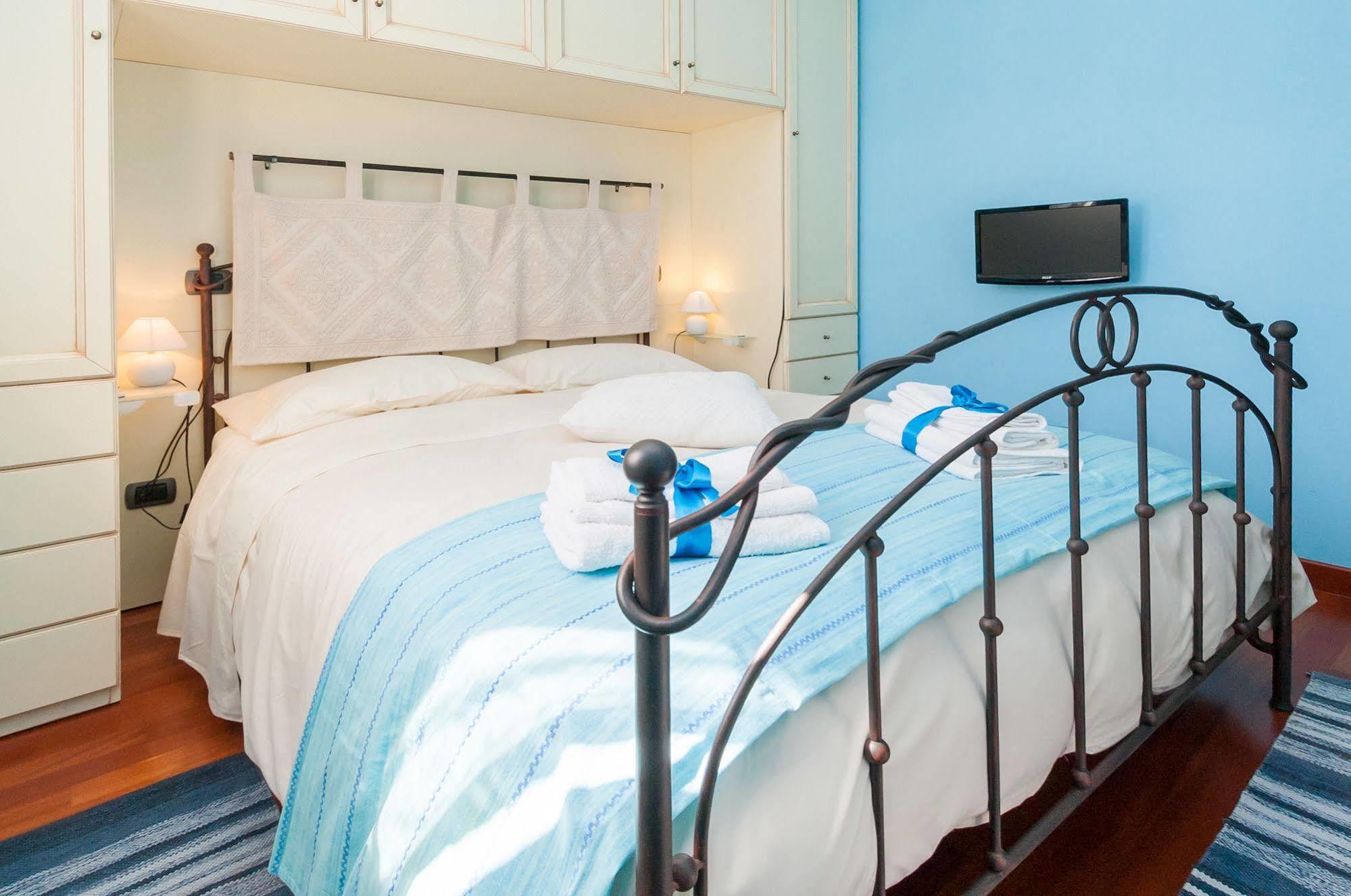 B&B La Dolce Vita Flumini di Quartu Εξωτερικό φωτογραφία
